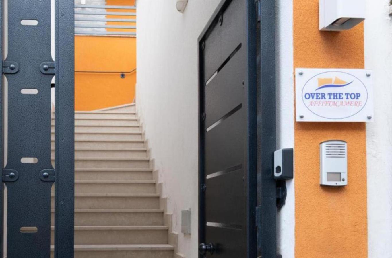 B&B - Over The Top - Affittacamere Copertino Esterno foto